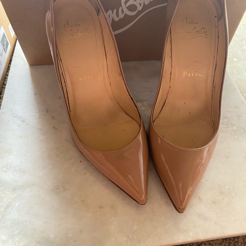 Christian Louboutin Pigalle Follies Nude 5.5/35.5